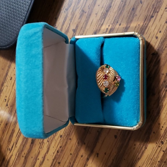 Vintage 1976 Sarah Coventry Mothers Ring Gold-Tone - Picture 7 of 9